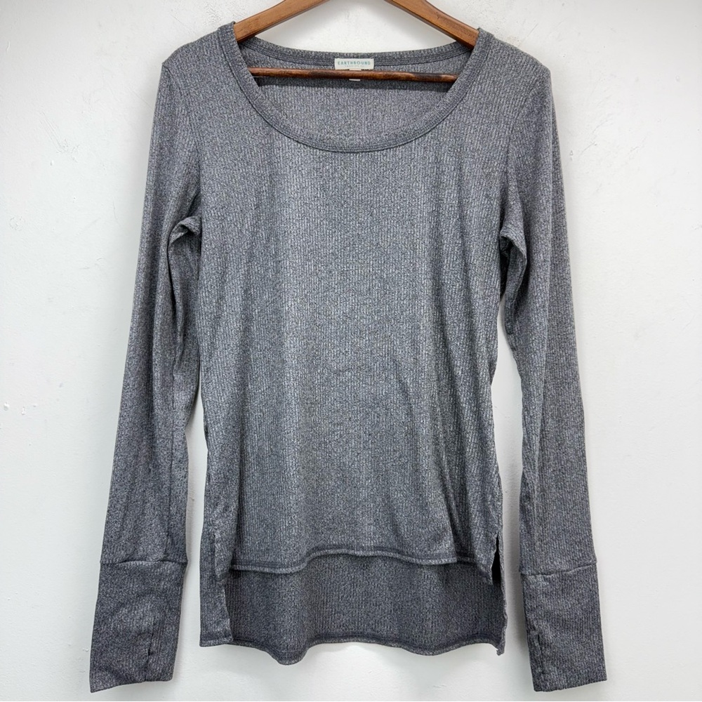 Earthbound Trading Co. size XL Women’s Gray Ribbed Long Sleeve Top